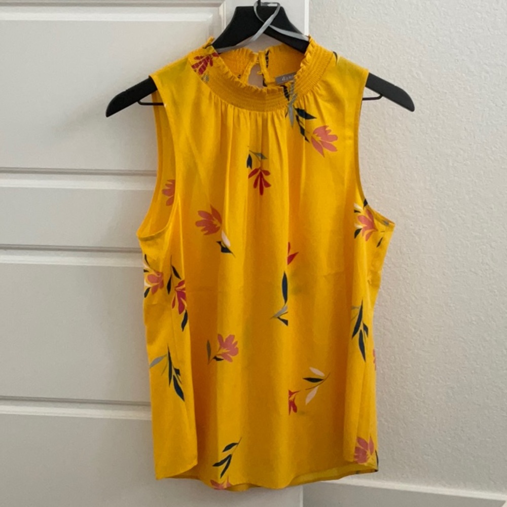 Daniel Rainn- Narian Smocked Blouse- Yellow Flower Print